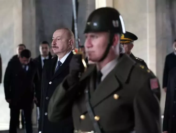 Azerbaycan Cumhurbaşkanı Aliyev Anıtkabir