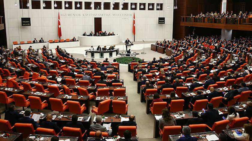 Meclis Libya tezkeresi için toplandı