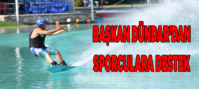 Bursa`da Su Kayağı Kupası heyecanı sürüyor