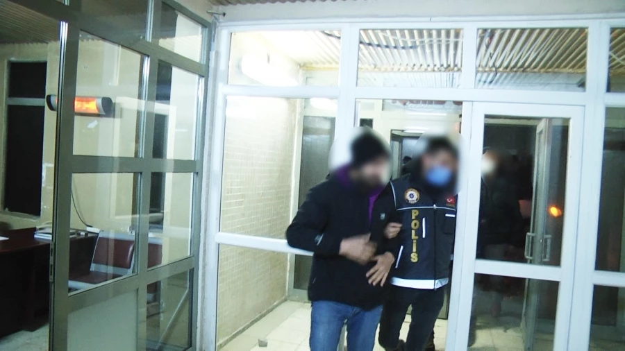 Erzurum’da hakkında kesinleşmiş hapis cezası bulunan 4 kişi yakalandı  