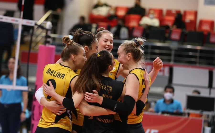 Nilüfer Belediyespor - Vakıfbank: 0-3