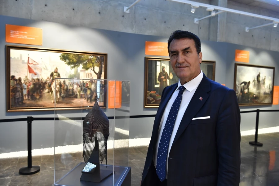 Orhan Gazi’nin Miğferi Fetih Müzesi’nde