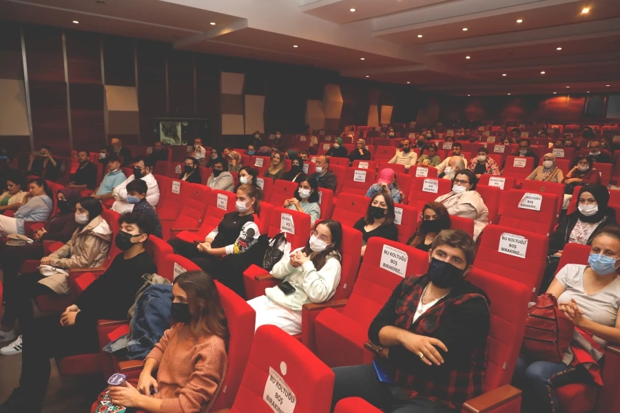 Yedi Velayet 7 Vilayet Kısa Film Festivali Galası İnegöl’de Yapıldı