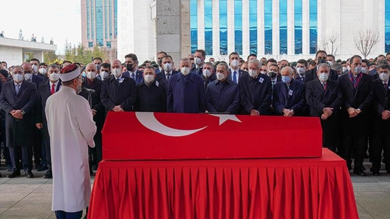 Cumhurbaşkanı Erdoğan şehit Hayrettin Eren’in cenaze törenine katıldı