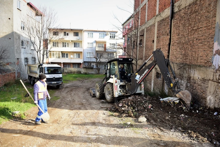 Yıldırımda temizlik harekatı