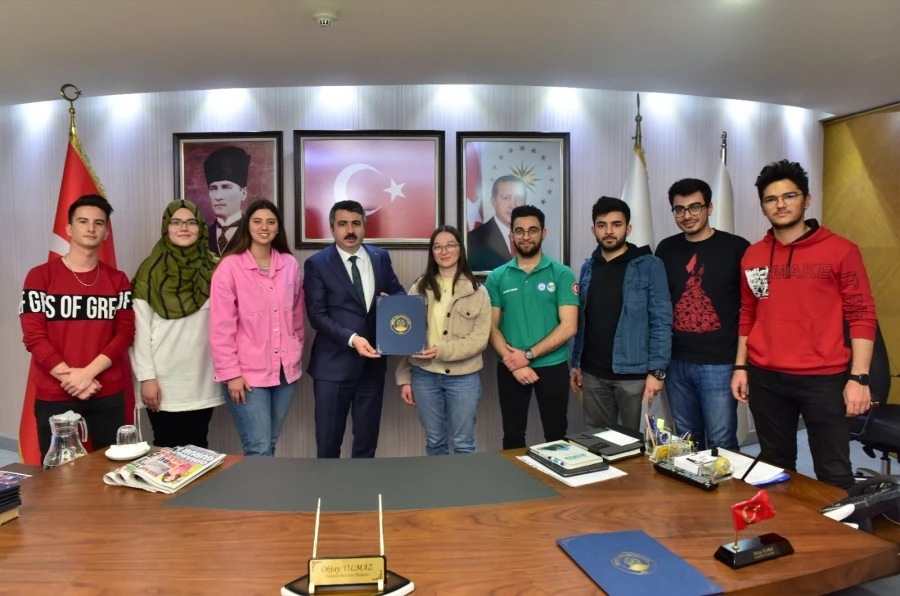 Başkan Yılmaz teknofest gençlerini ağırladı