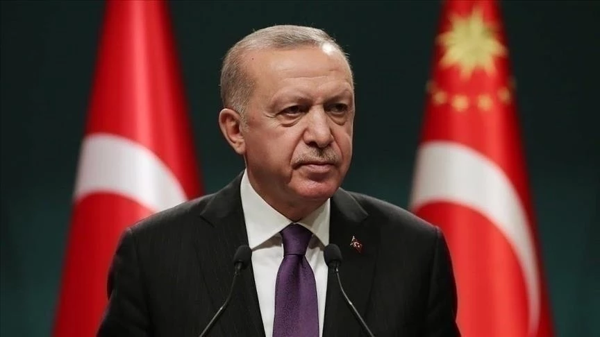 Cumhurbaşkanı Erdoğan, üs bölgesindeki personelin bayramını kutladı