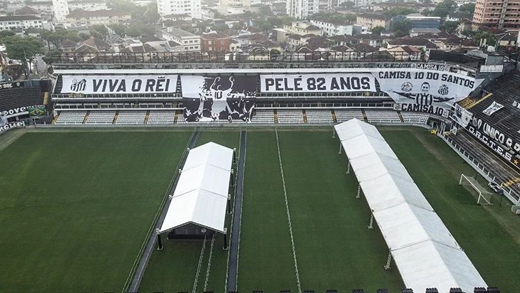 Vila Belmiro Stadyumu Pele