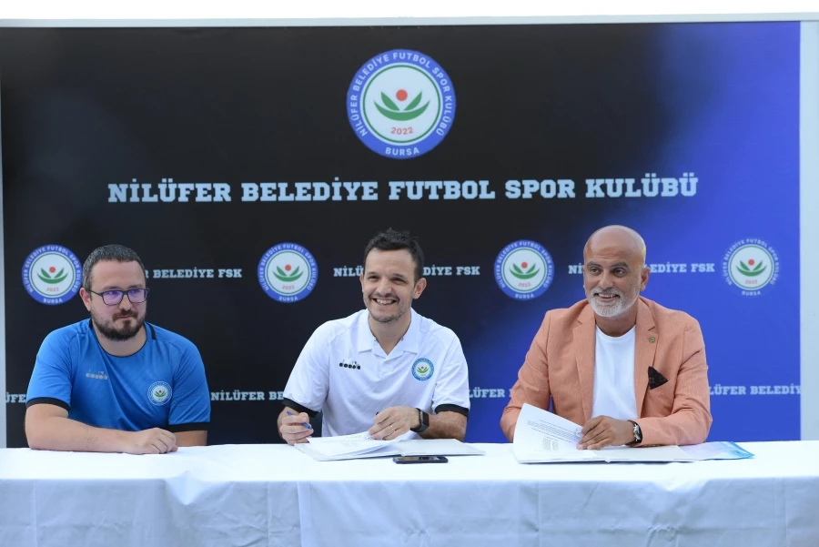 Nilüfer Belediye Futbol SK Batalla ile 3 yıllık sözleşme imzaladı