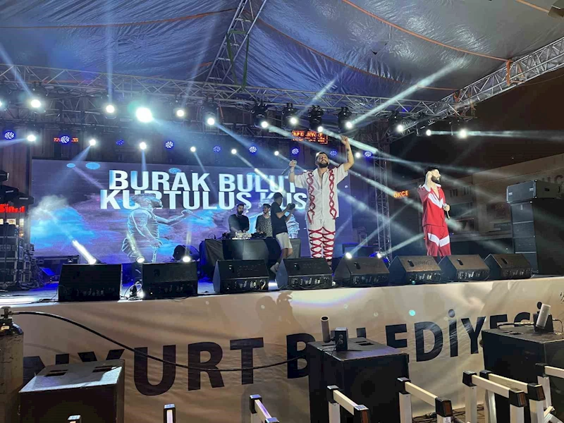 Esenyurt’ta Burak Bulut ve Kurtuluş Kuş rüzgarı esti
