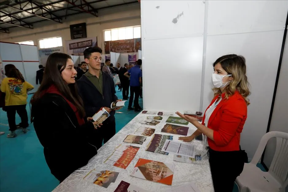 Gençler bu organizasyonda üniversite ve meslekleri tanıyacak