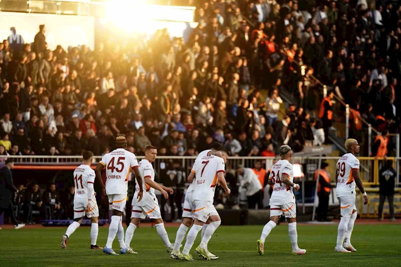 Galatasaray galibiyet serisini 5’e çıkardı
