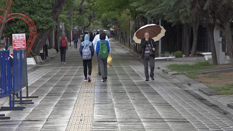 Kırklareli’nde sağanak yağış etkili oldu
