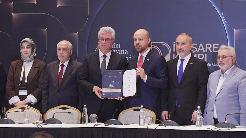 İstanbul- İlim Yayma Ödülleri sahibi bilim insanları 