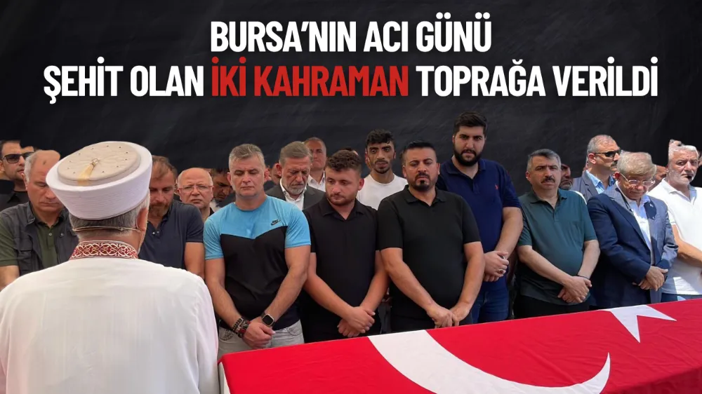 Yangına su götürdükleri tankerin devrildiği kazada ölen 2 kişi toprağa verildi