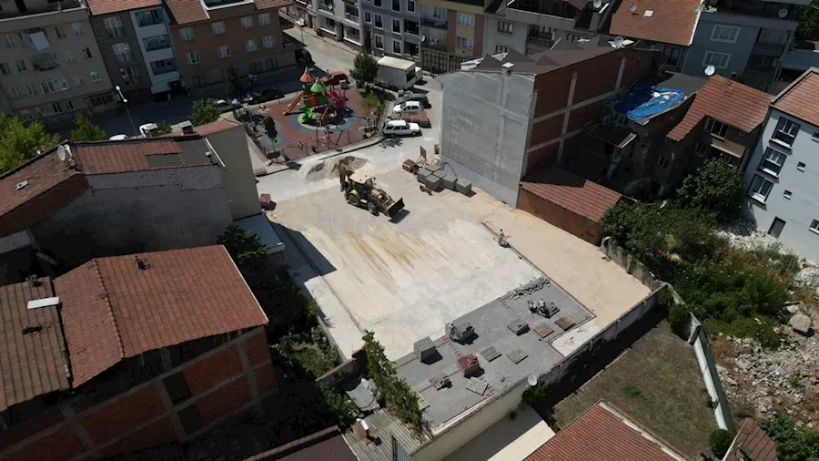 İnegöl Belediyesi Ücretsiz Otopark Hamlesini Kararlılıkla Sürdürüyor