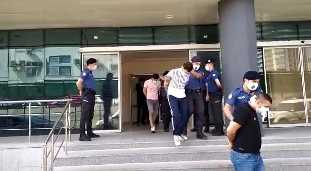Bursa`da uyuşturucu operasyonu: 7 şüpheli adliyede